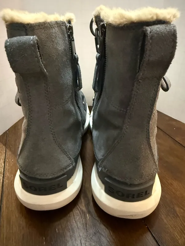 SOREL EXPLORER II JOAN Women’s 10 FAUX FUR WATERPROOF BOOTS WOMEN'S - Image 4