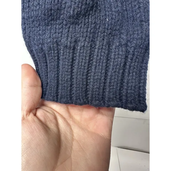 Abercrombie & Fitch Vintage Women’s XL Navy Cable Knit V-neck Sweater - Image 8