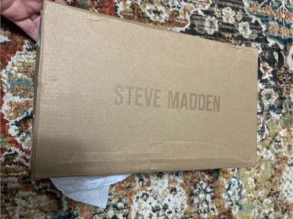 Steve Madden Aylin Sandal 9.5M brand new - Image 8