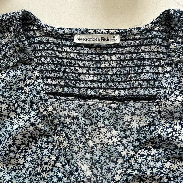 Abercrombie & Fitch - Blue Floral Crop Top - Image 3