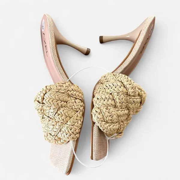 Axel tan nude straw woven square toe heeled slip on sandals sz 6 women - Image 2