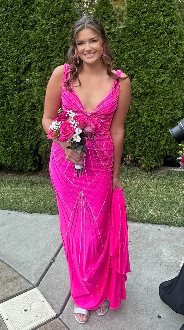 Ashley Lauren Homecoming Dress - Image 2