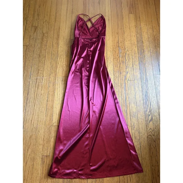 Lulus Red Satin V Neck Strappy Side Slit Maxi Formal Gown - Image 9