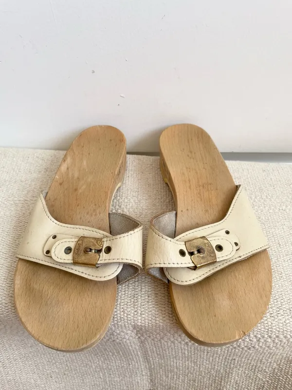 Vintage Dr Scholls Orig Clogs Women Size 6 Wooden Shoes Sandals Cream Austrian - Image 2