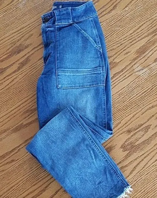 Hollister High Rise Jean - Image 5