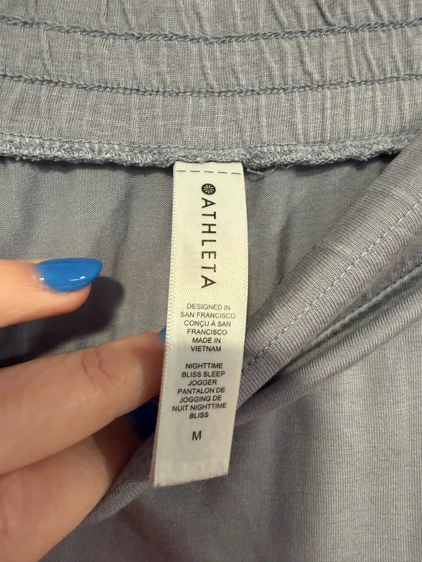 Grey super‎ soft Athleta joggers - Image 2
