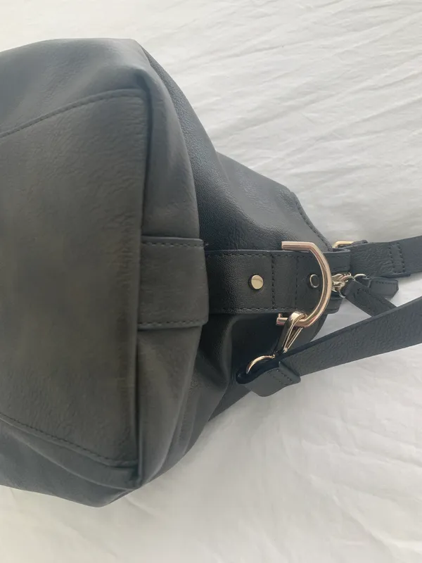 ZARA Shoulder Bag - Image 4