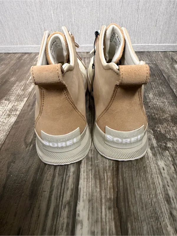 Sorel Women's Tan and White Waterproof Platform Ankle Boot Size 10.5 - Image 11