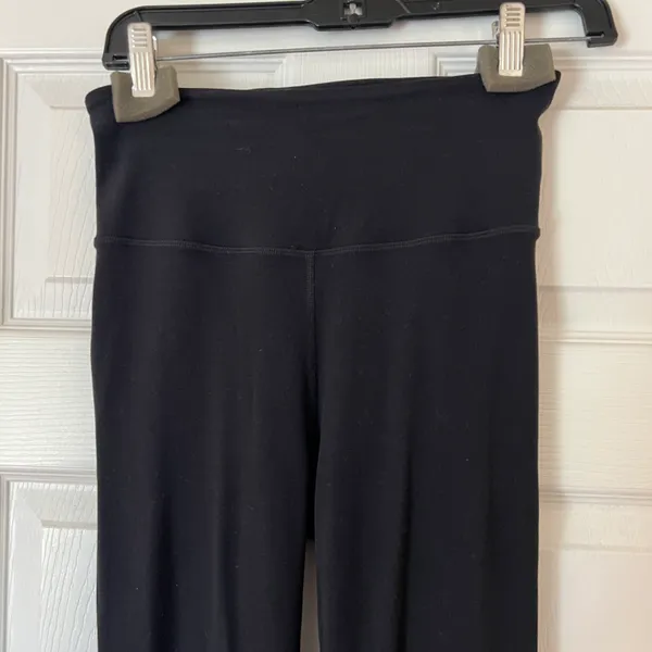 Lululemon Groove Super-High-Rise Flared Pant Nulu Regular Black - Image 7