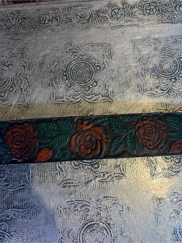 Vintage Style Rose Embossed Leather Belt - Image 4