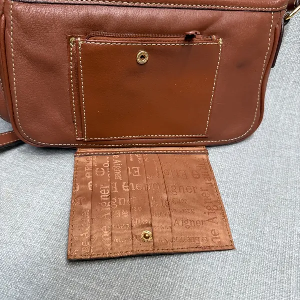 Etienne Aigner Brown Leather Crossbody Shoulder Bag Vintage Small Flap‎ Purse - Image 4