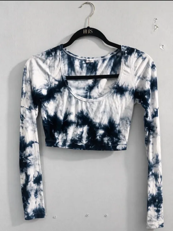 Garage Tie-Dye Long Sleeve Crop Top - Image 3