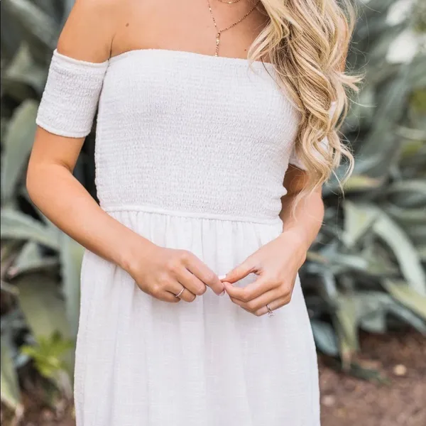 ✨ Pearl White Maxi Dress✨ White Size L - Image 3