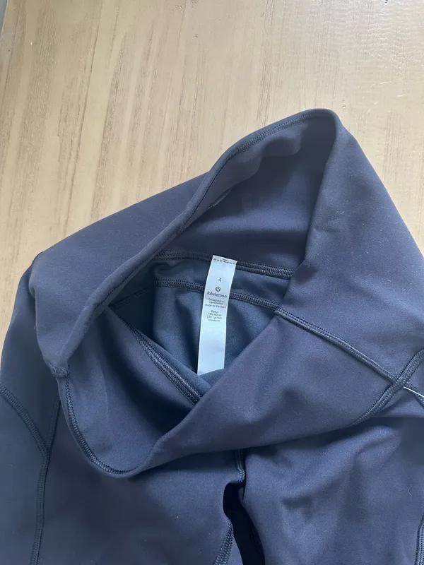 Lululemon In Movement Tight 25" *Everlux Black 4 - Image 4