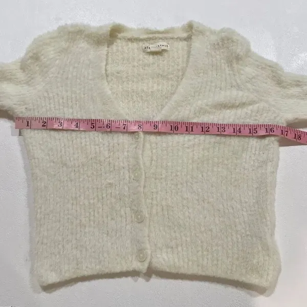 Aeropostale Fuzzy Cropped Cardigan XS Cream Soft Girl Cozy Sweater - Image 6