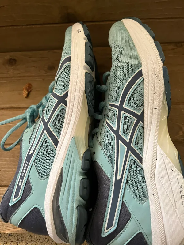 ASICS Duomax woman's sneakers blue size 8 - Image 4