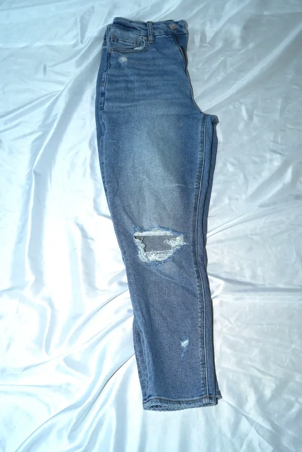 Jeans - Image 2