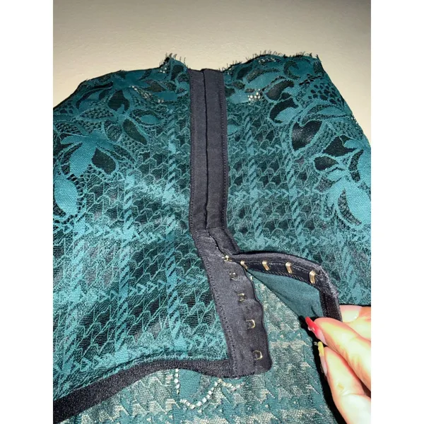 Aerie Women Emerald Floral Lace L‎ Corset Crop Top Whimsigoth Dark Romance - Image 3
