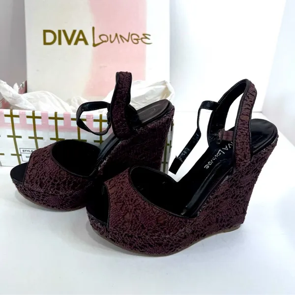 Wild Diva Lounge Brown Crochet Platform Wedge Sandals Size 6 Y2K - Image 3