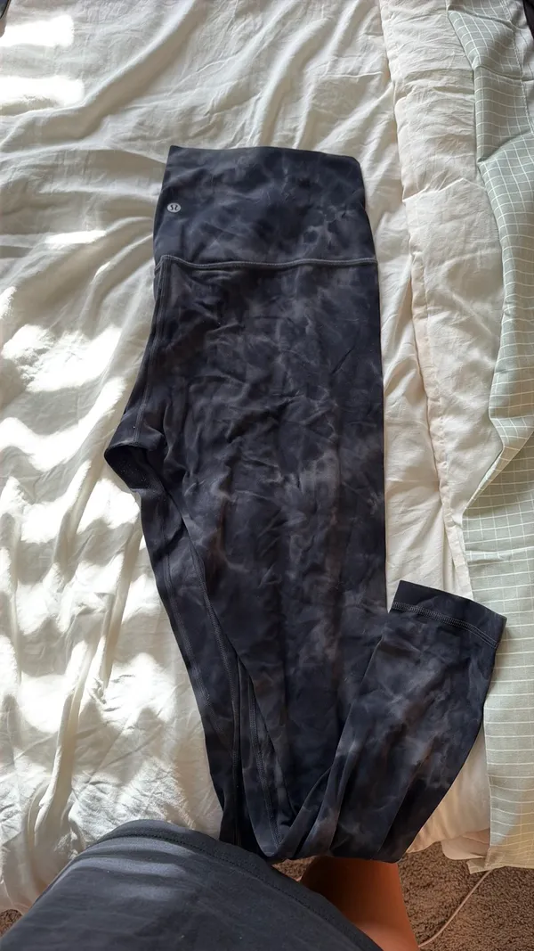Lululemon Leggings Align 28" - Image 2