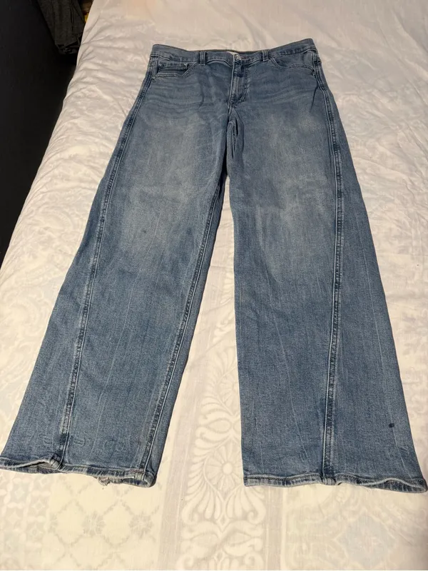 eunina ryder baggy Wide-Leg High-Rise Jeans - Light Blue - Image 3