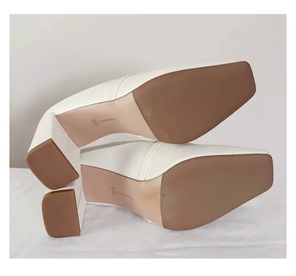 Giani Bernini Ivory slip on mules  - Image 10