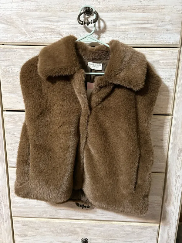 Boutique Vest - Image 5