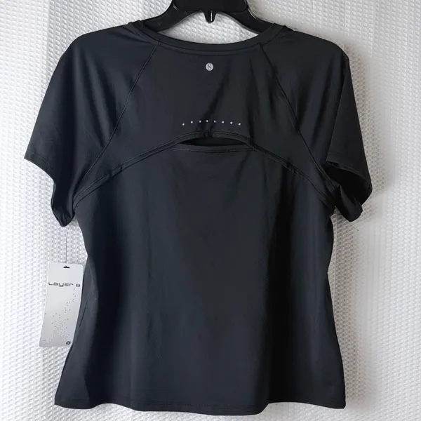 Layer 8 Power Performance Tee Womens Medium‎ Black Graphic Cardio Gym Shirt NEW - Image 3