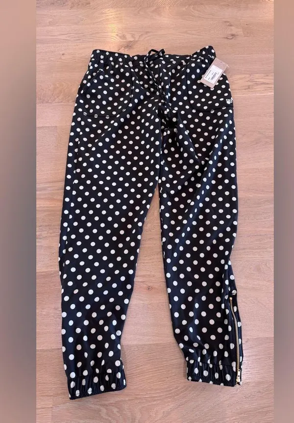 Albion Fit BLACK POLKA DOT JETSETTERS size small NWT - Image 11