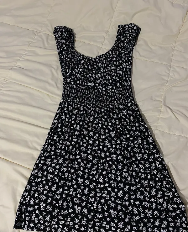 Spring Off Shoulder Dress  - Image 3