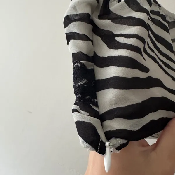 Princess Polly‎ Black and White Vita Zebra Stripe Crop Top - Image 9