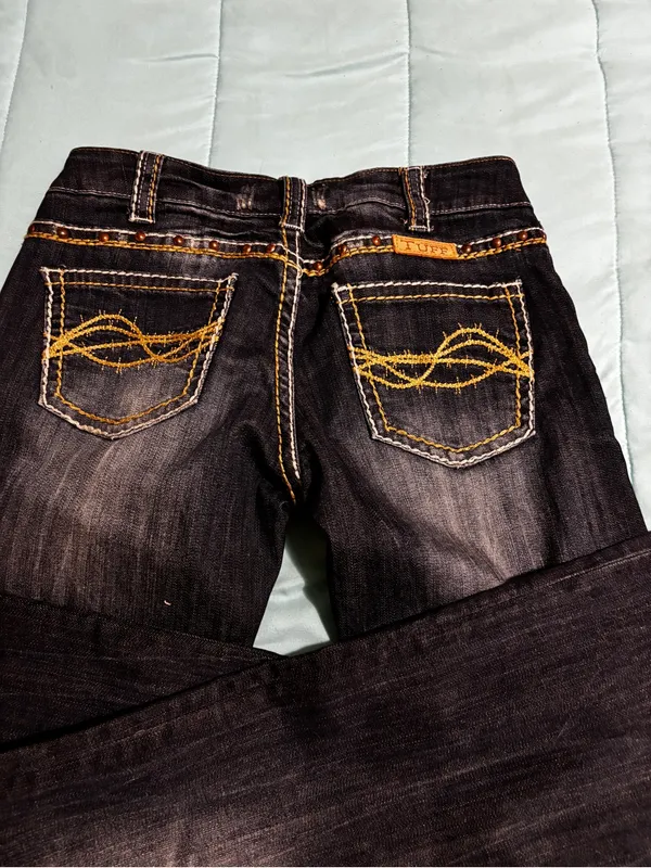 Cowgirl Tuff Dark Wash Black Denim Jeans w/Contrast Stitching size 28w/35L - Image 11