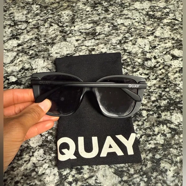 Quay Ever After Sunglasses - Image 3