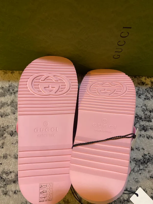 Gucci Mini Double G Sandal size 37 - Image 4