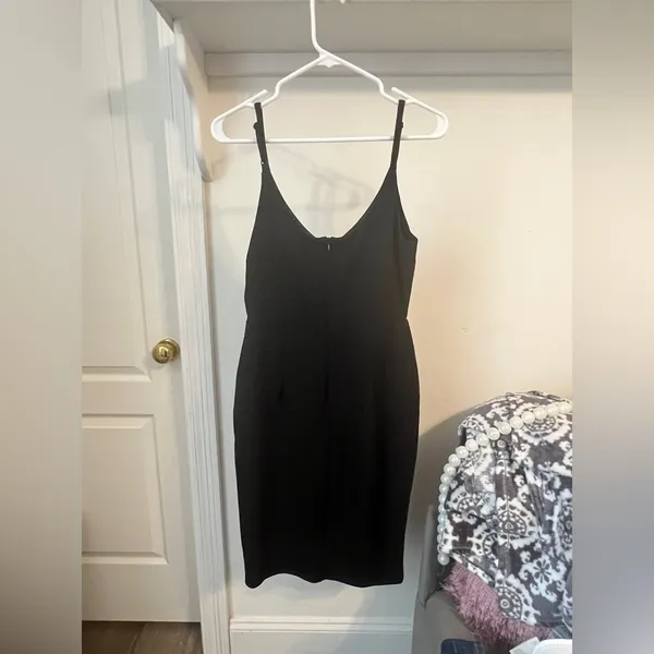 NWT Lulus Black Chic Dress - Image 5