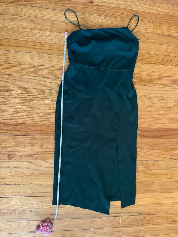 Whyte Valentine Green Bodycon Assymetrical Dress - Image 5