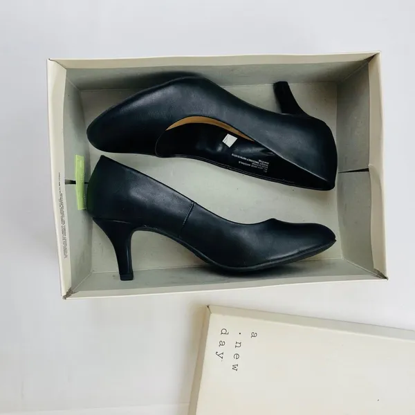 A New Day Women's Jinny Round Toe Heeled Pumps – Black Size 6.5 - Image 8