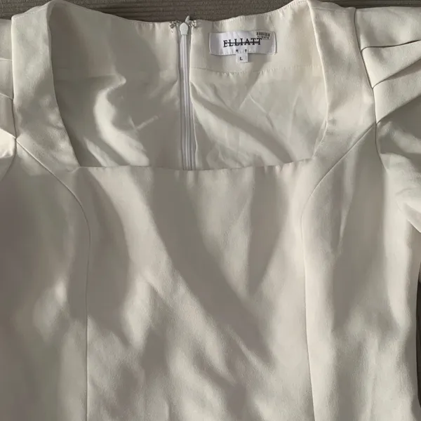 Elliatt size large alondra puff sleeve mini dress white bridal revolve - Image 5