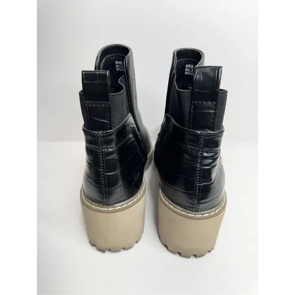 Dolce Vita Booties Size 8 Black‎ Womens Wedge Lug Chelsea Pull On - Image 6
