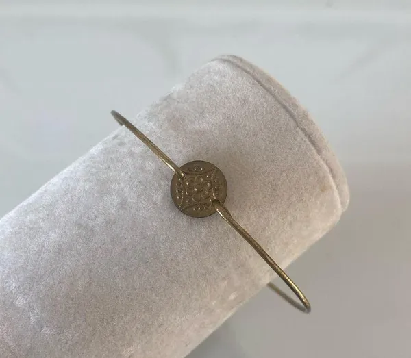 Delicate Gold-Tone Wire Bracelet with Coin Charm - Image 3
