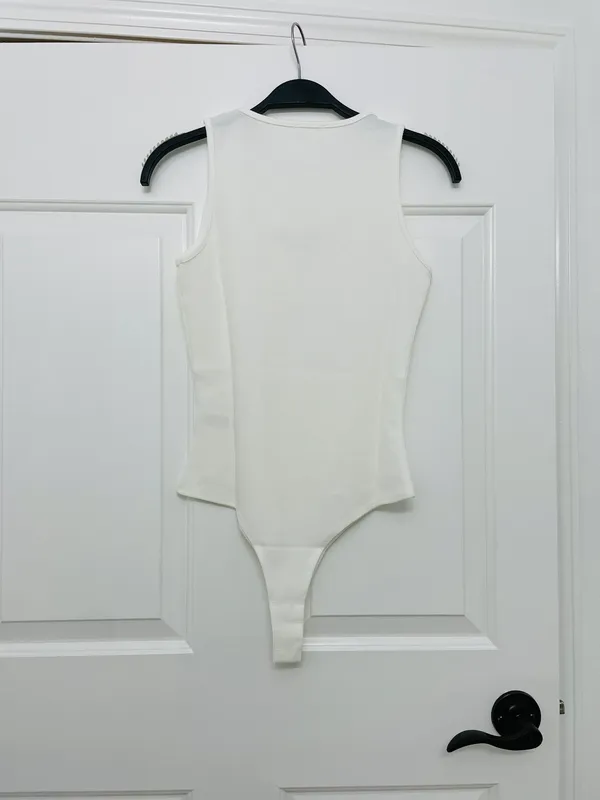 The Clothing Exchange Company | NWOT | Sleeveless Cutout Bodysuit | S | White | CT7673 - Image 2
