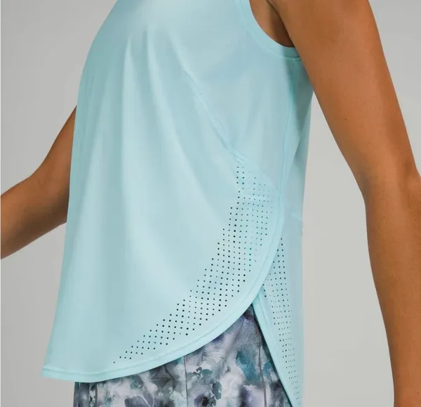 High Neck Split Hem Run Tank Icing Blue - Image 6