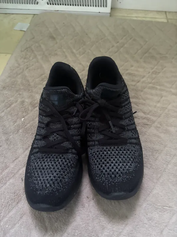 Nike Women’s  Athletic Shoes - Image 3