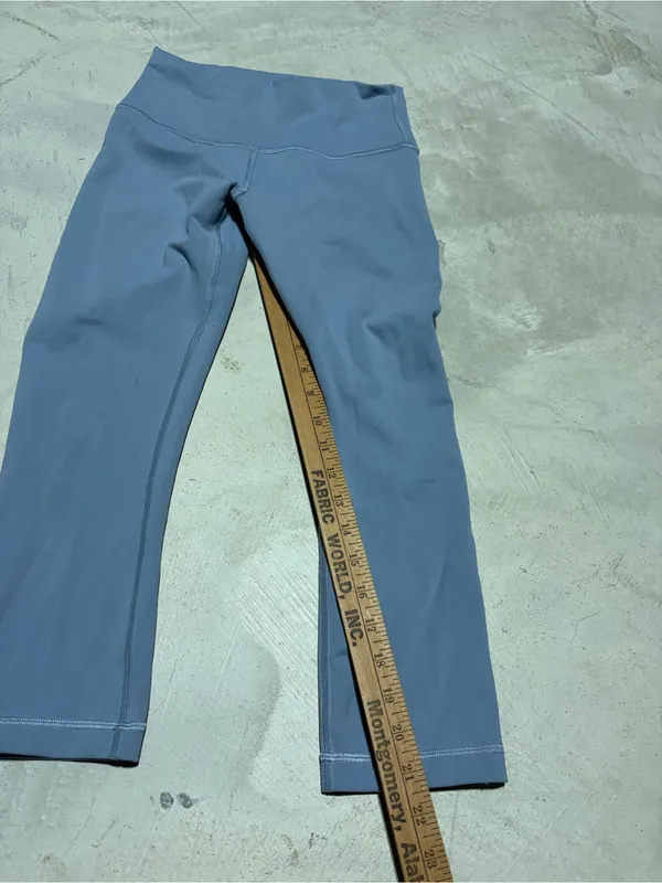 Lululemon Wunder train high rise crop 6 blue - Image 2
