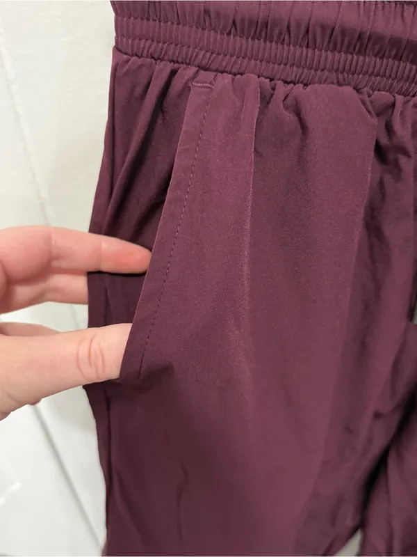 NWT Halara Red Cargo Pants - Image 4