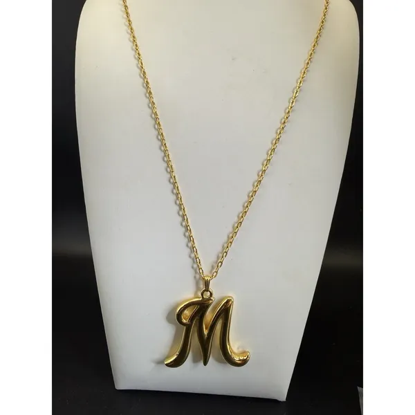Vintage Avon 1992 Gold Tone “M” Initial Letter Pendant Chain Necklace 28” L - Image 4