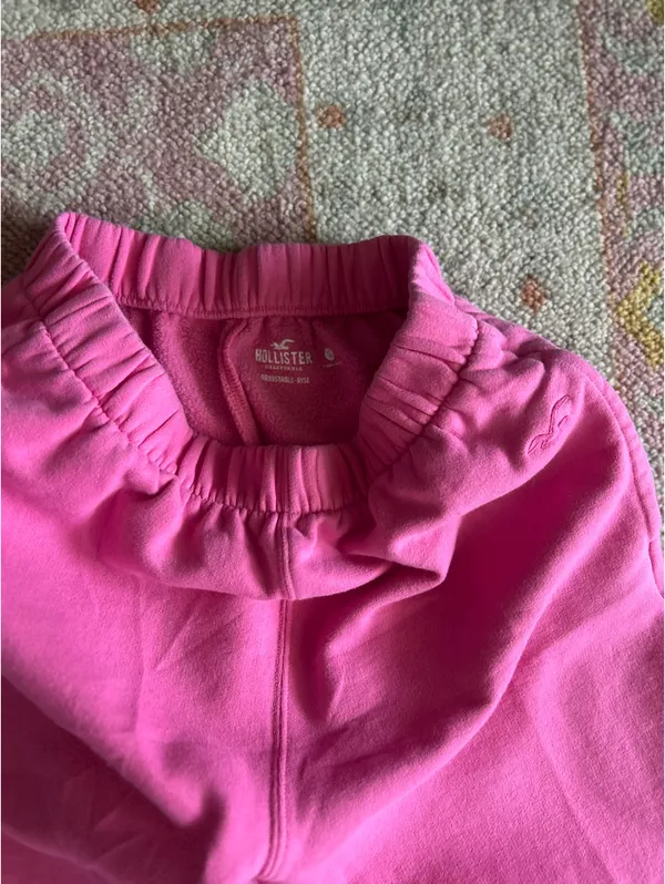 Hollister Pink Sweatpants - Image 2