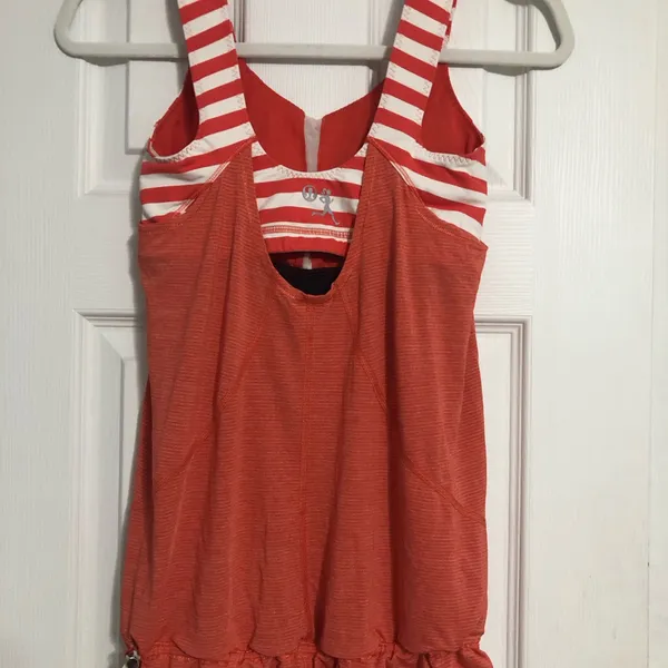 Lululemon drawstring‎ striped built in bra tank top women’s small - Image 5