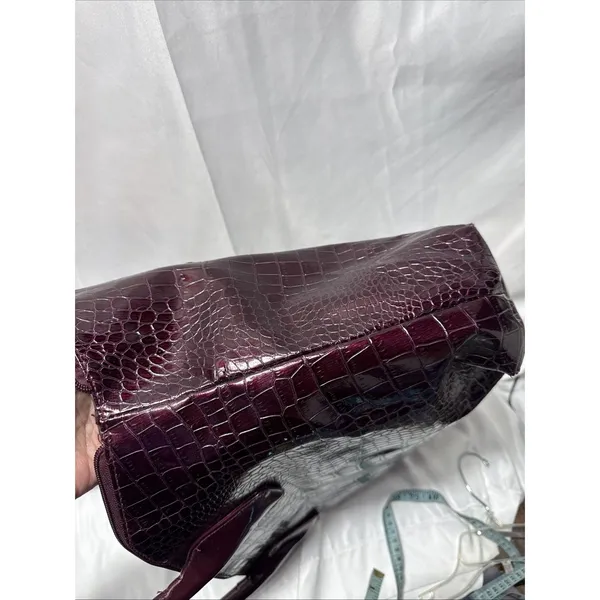 Brentwood Beauties Faux Leather Croc Tote Bag Purse Brown Shiny - Image 5