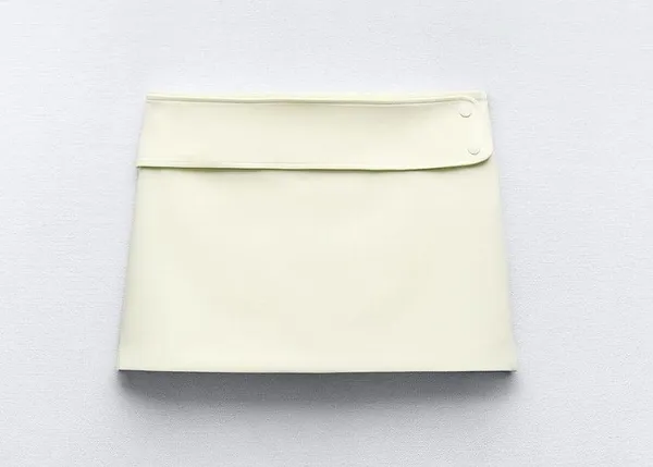 NWT light yellow belted mini skirt. Size XL - Image 6